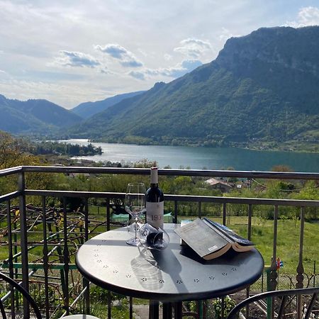 Casa Carla, Bis 4 Personen, Garten, Balkon Mit Blick Auf Den See Und Die Berge Crone Ngoại thất bức ảnh