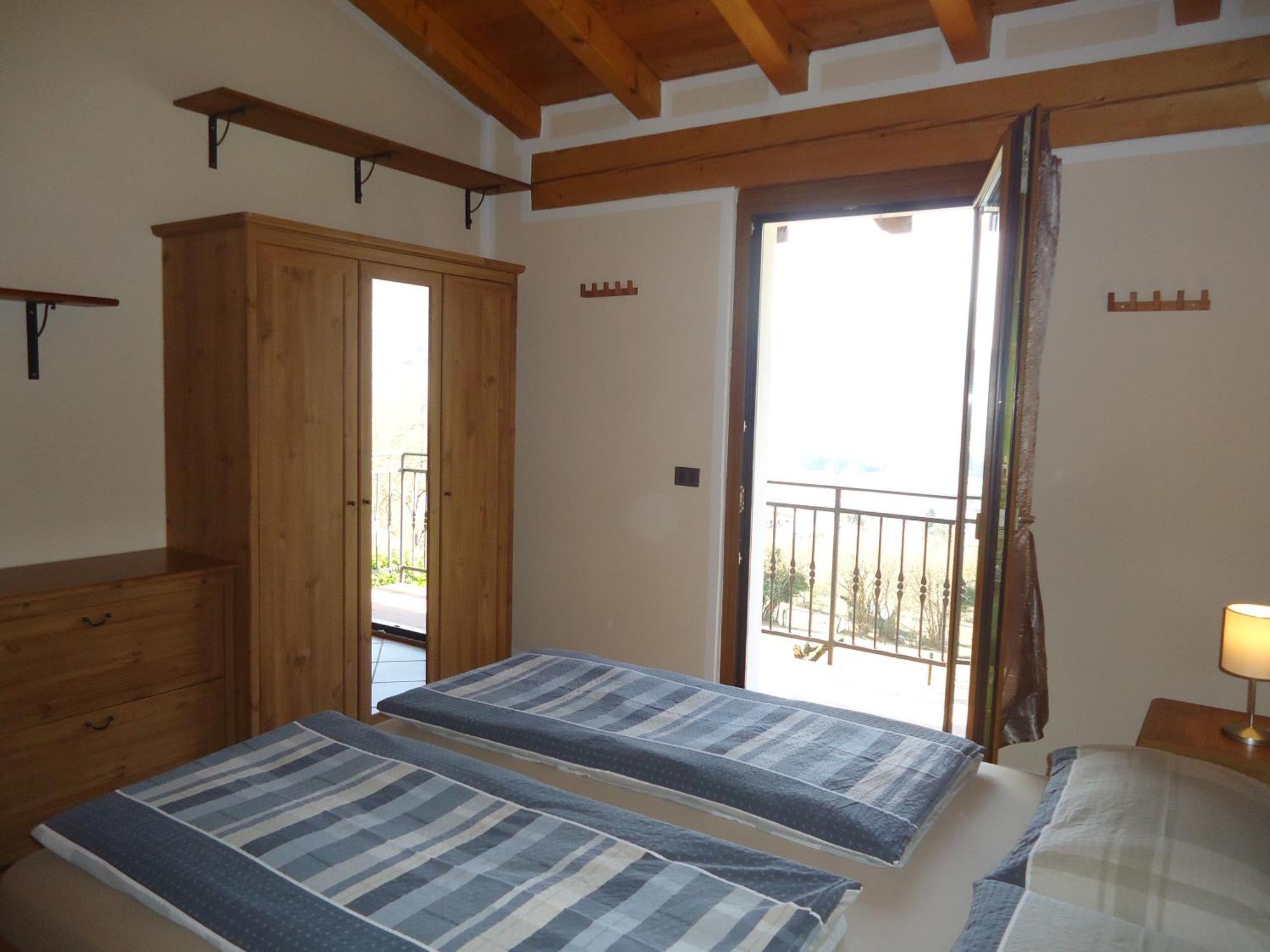 Casa Carla, Bis 4 Personen, Garten, Balkon Mit Blick Auf Den See Und Die Berge Crone Ngoại thất bức ảnh