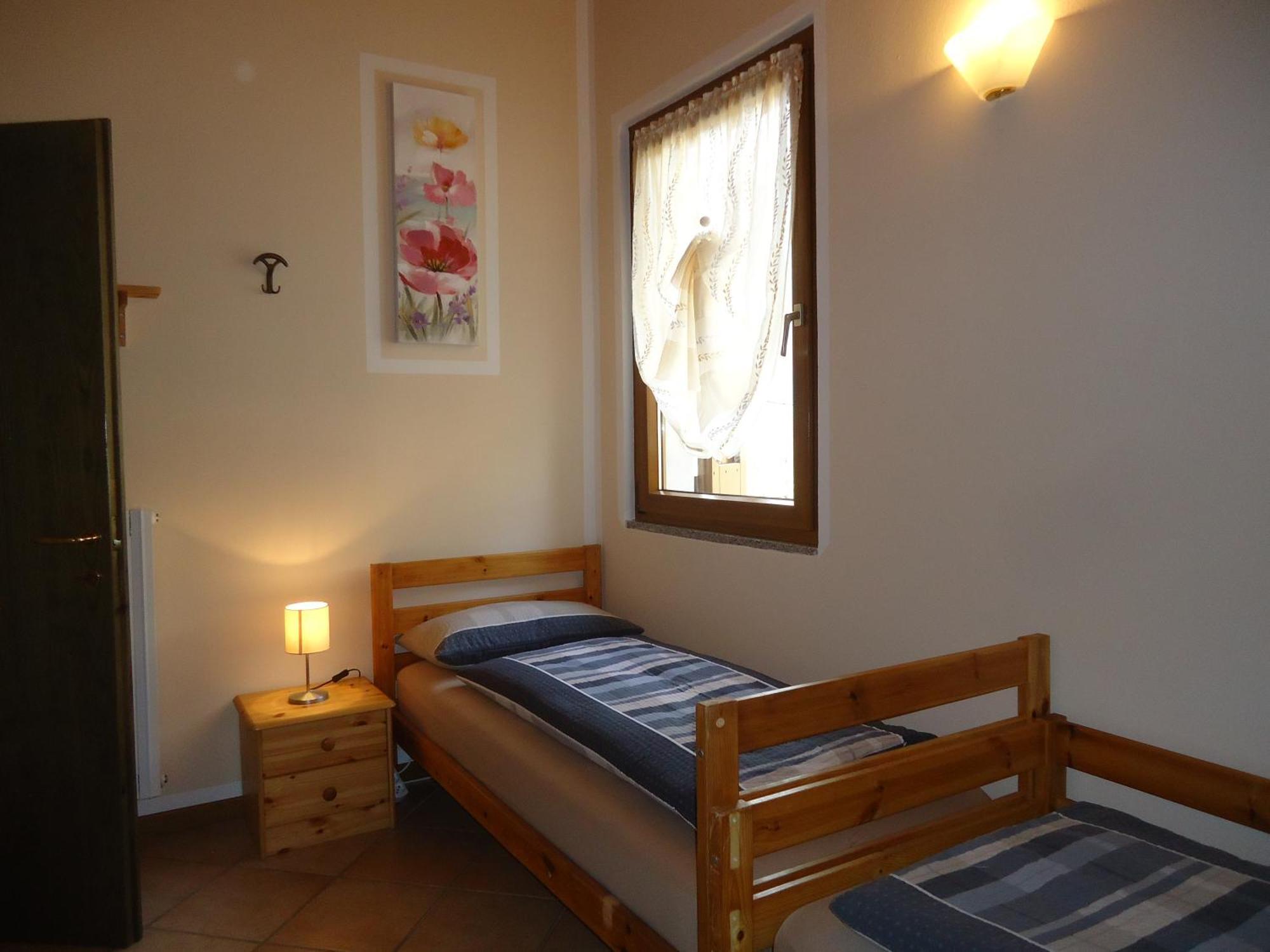 Casa Carla, Bis 4 Personen, Garten, Balkon Mit Blick Auf Den See Und Die Berge Crone Ngoại thất bức ảnh