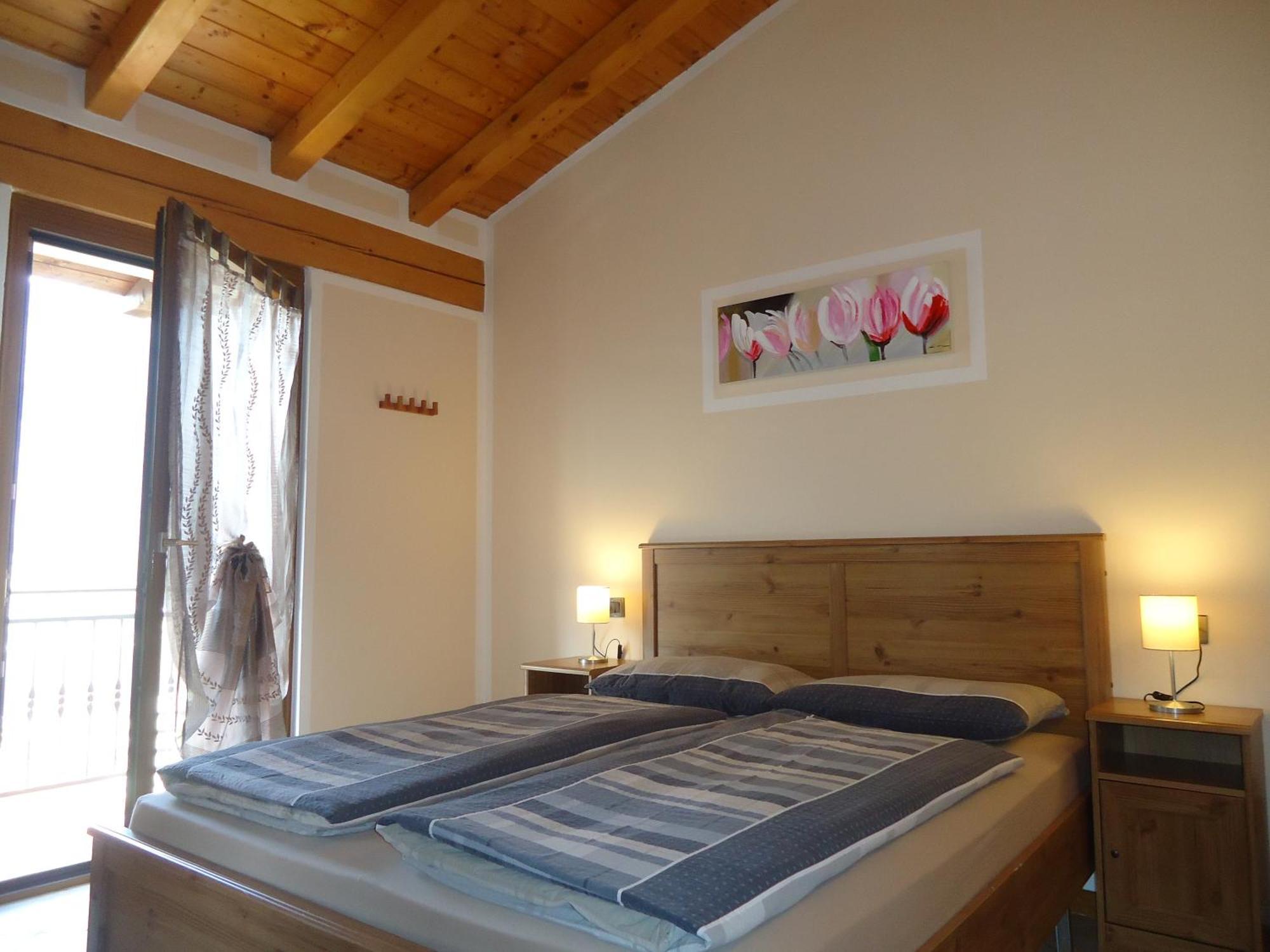 Casa Carla, Bis 4 Personen, Garten, Balkon Mit Blick Auf Den See Und Die Berge Crone Ngoại thất bức ảnh